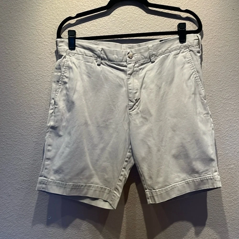 Polo Ralph Lauren Men’s Khaki Classic Fit Shorts Size 34”